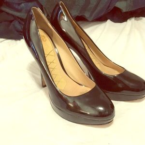 Joan & David pumps